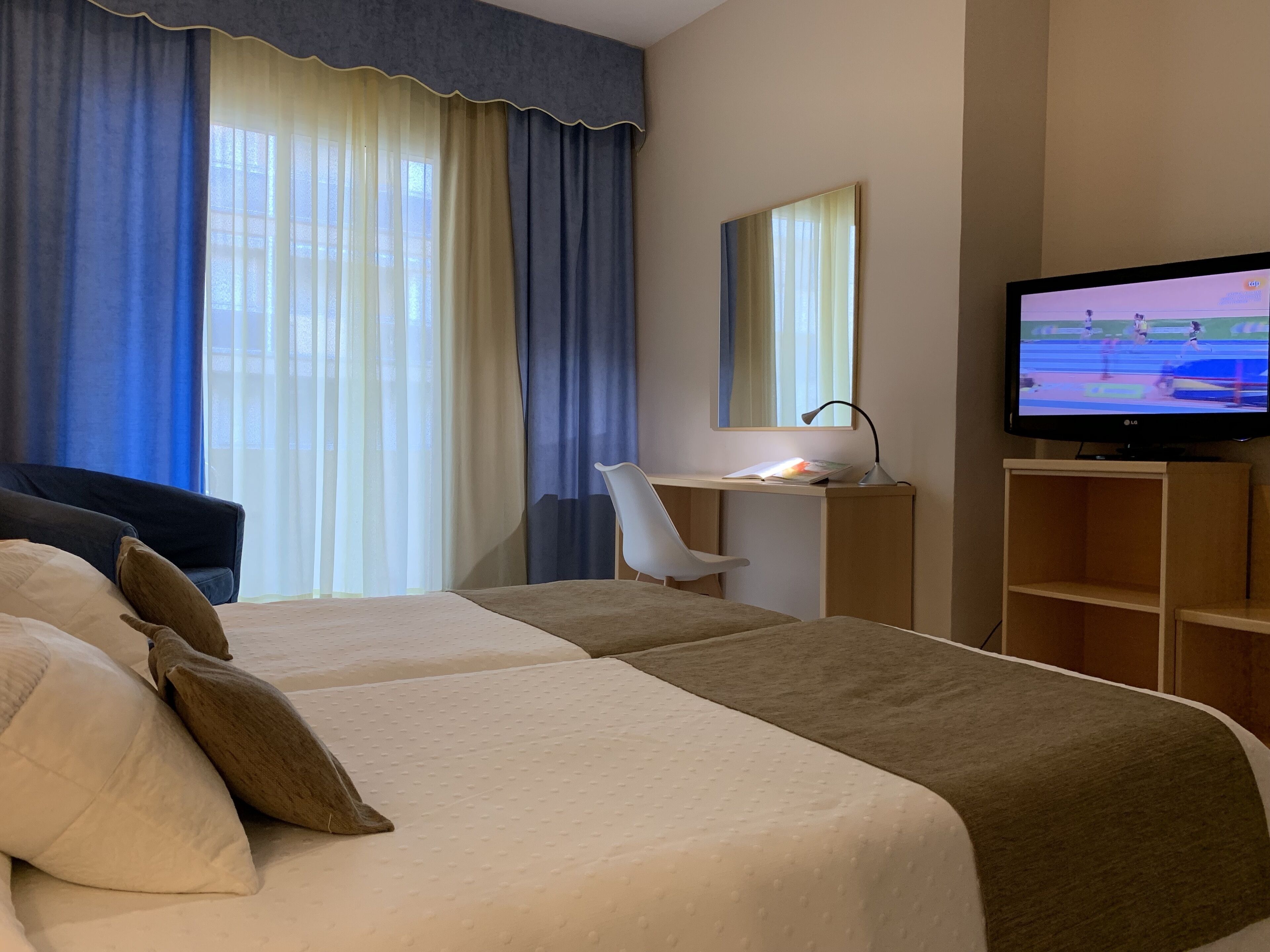 Foto - Hotel Restaurant Llansola