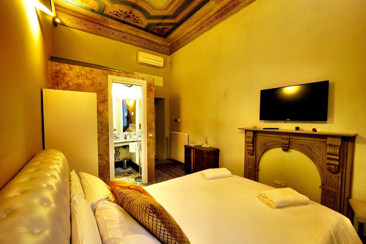 Deluxe Double Room | Premium bedding, down comforters, memory foam beds, soundproofing