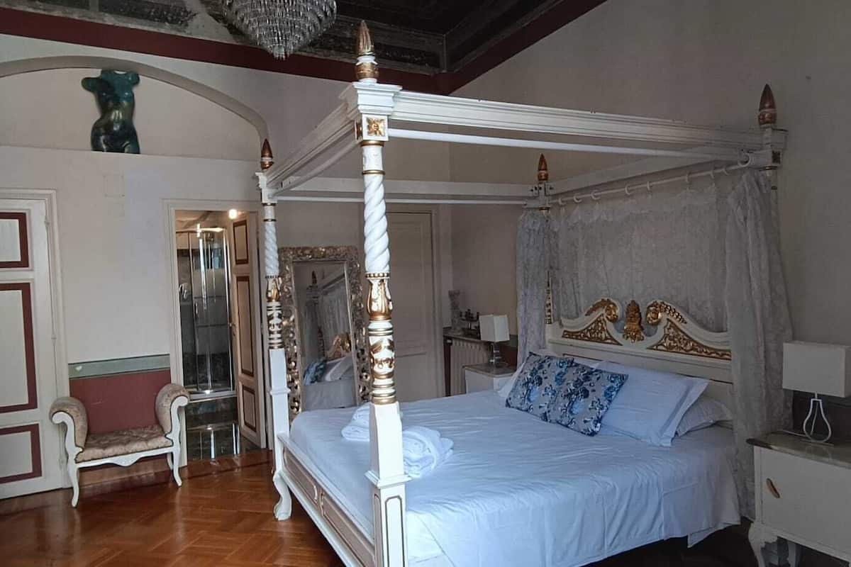 Deluxe Suite, City View | Premium bedding, down comforters, memory foam beds, soundproofing