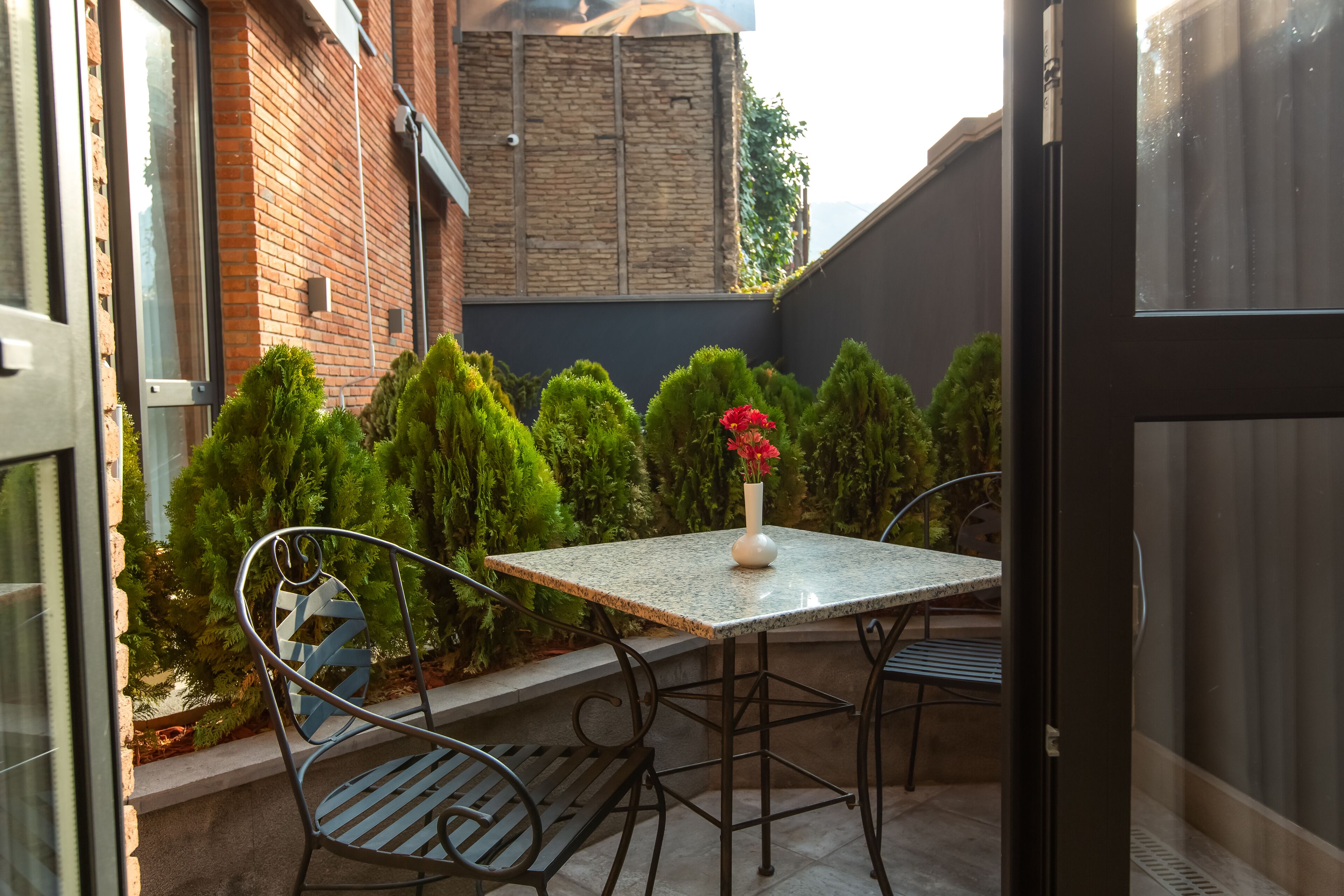 standard twin room, 2 single beds (a / b building) | 1 bedroom, minibar, in-room safe, desk