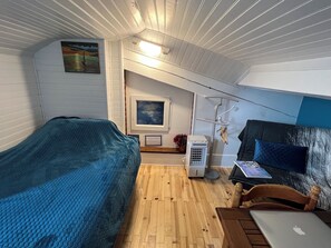 Standard-Dreibettzimmer, 1 Schlafzimmer, Nichtraucher, Küche