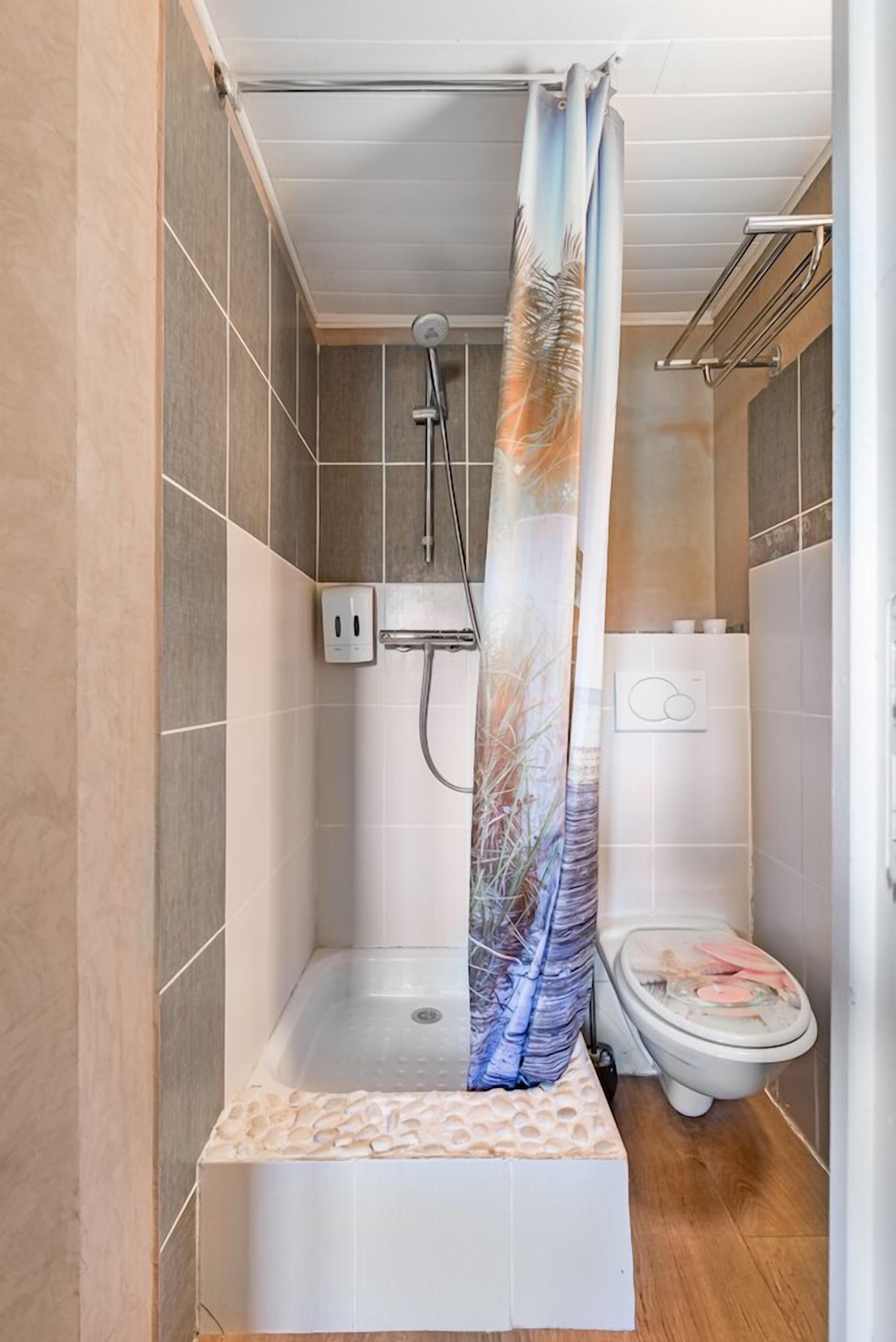 Chambre Double Romance ou Familiale | Salle de bain