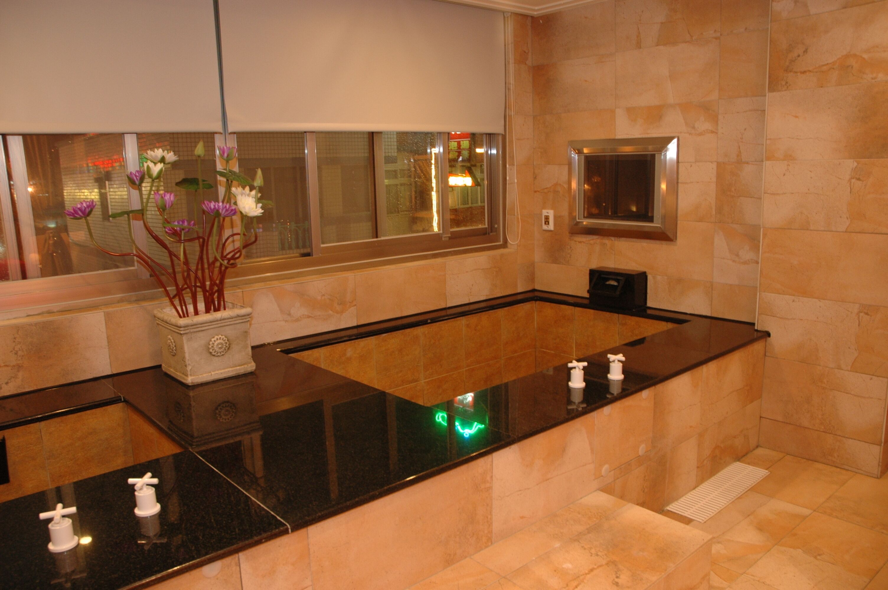 classic triple room | bathroom | spring water bathtub, free toiletries, hair dryer, slippers