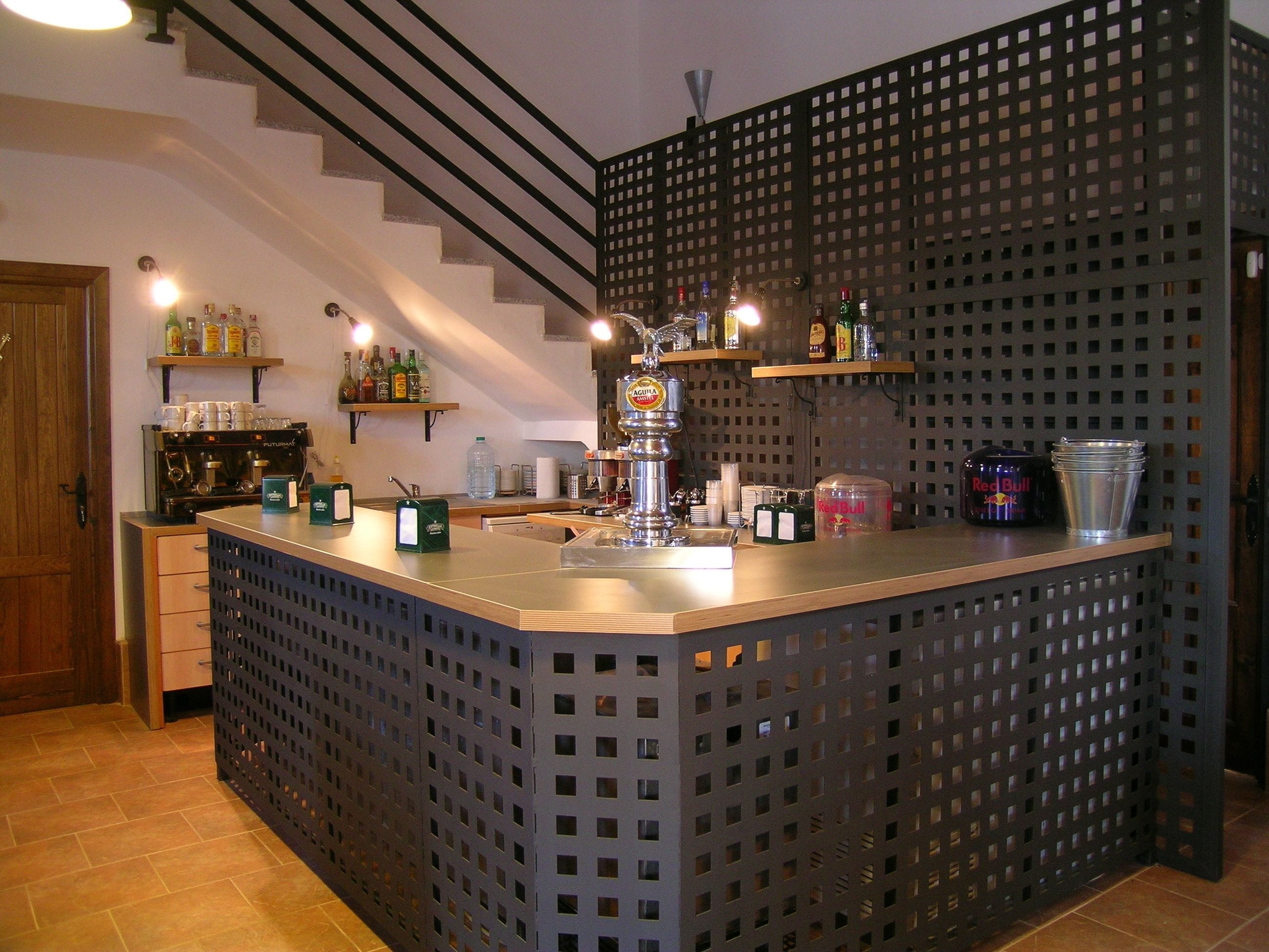 Bar (in der Unterkunft)