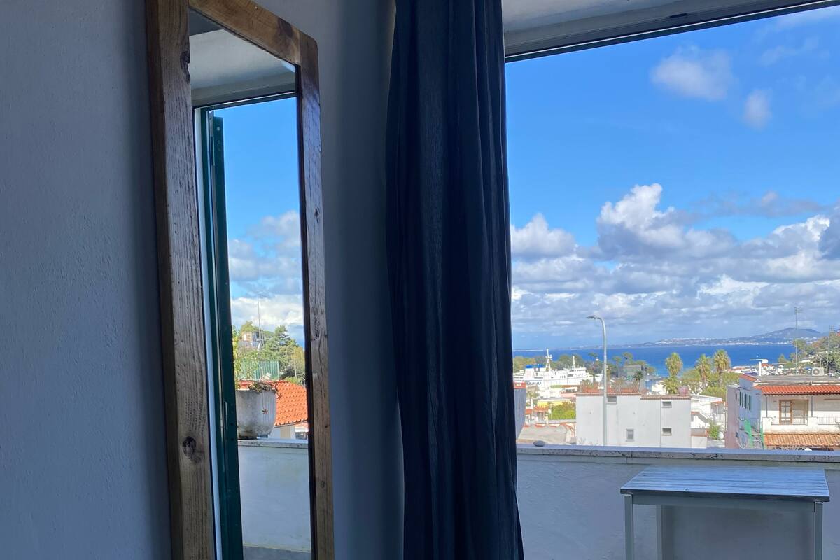 Junior Suite, 2 Bedrooms, Sea View, Tower | Desk, laptop workspace, individually furnished, bed sheets