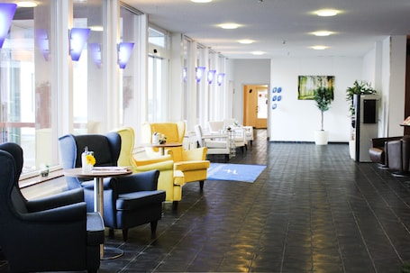 Hall. Anor Hotel & Conference Center Frankfurt Airport