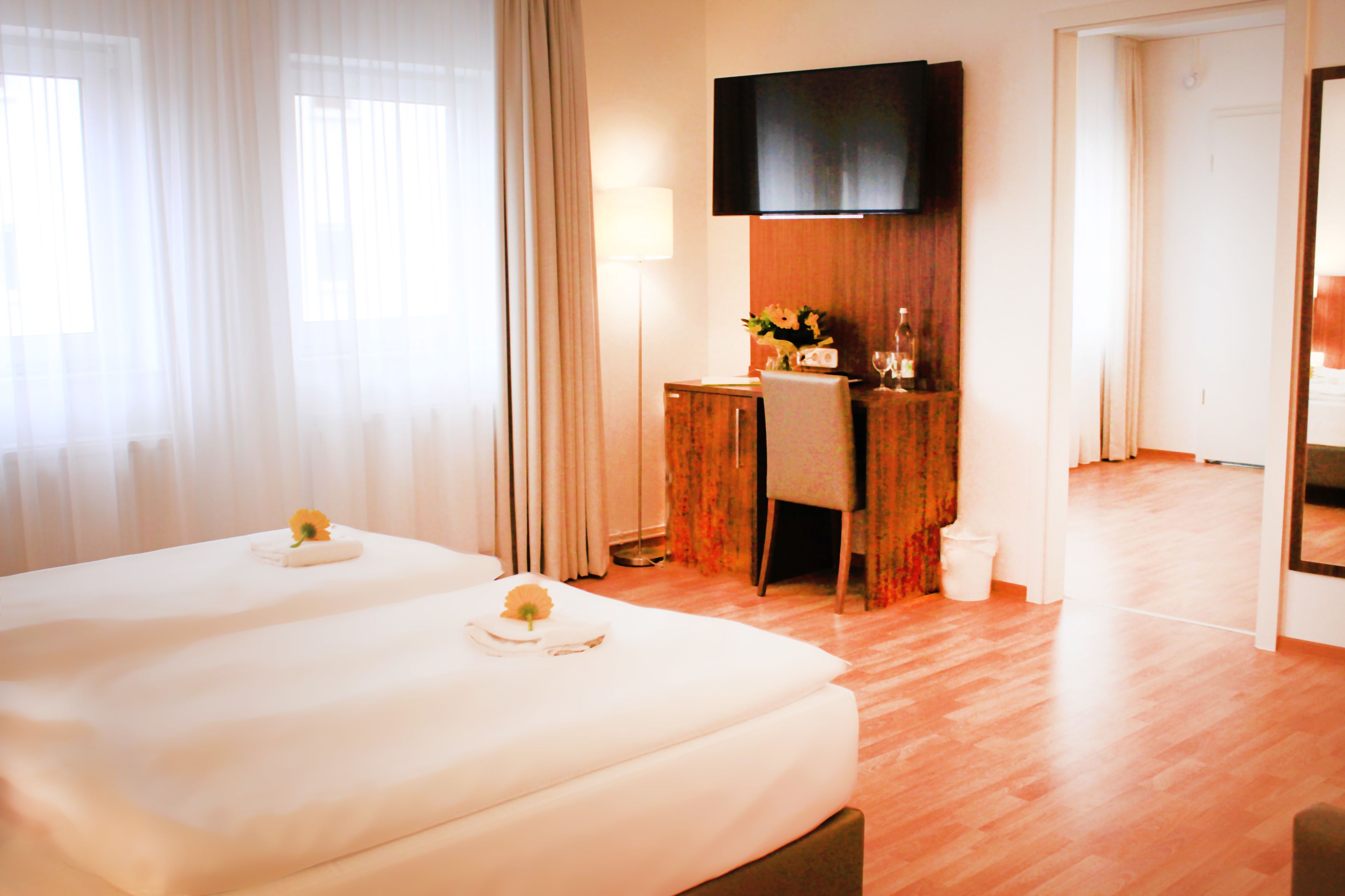 Familienzimmer | Minibar, Schreibtisch, schallisolierte Zimmer, Bügeleisen/Bügelbrett