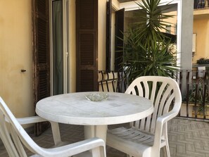 Double Room, Ensuite | Terrace/patio