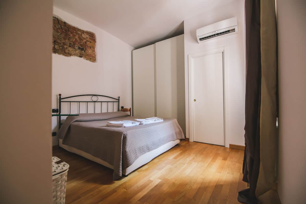 Apartamento, 1 quarto (Puccini) | Cofres nos quartos, Wi-Fi de cortesia, roupa de cama