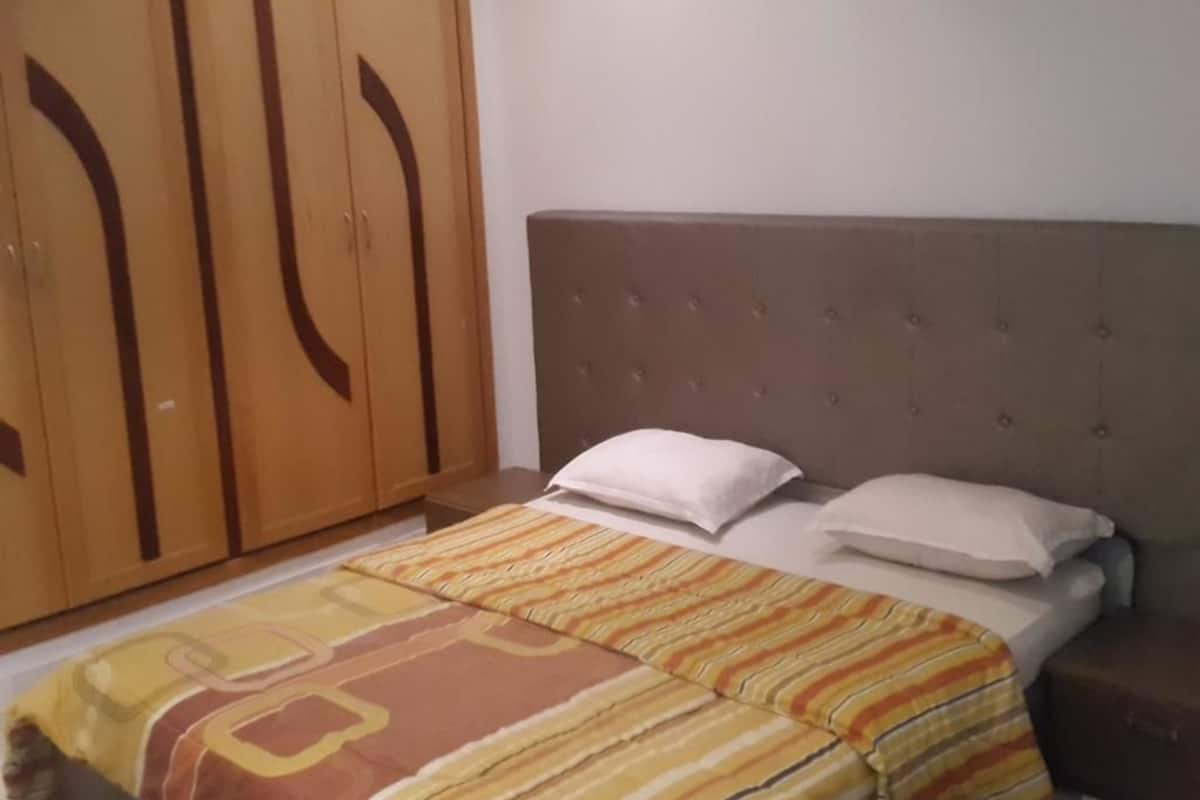 Apartment, 2 Bedrooms | Blackout curtains, iron/ironing board, free WiFi