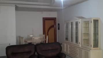 Apartment, 2 Bedrooms | Living area