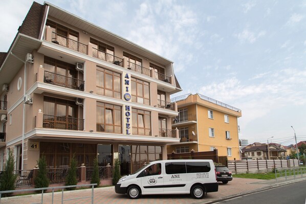 Voorkant van accommodatie