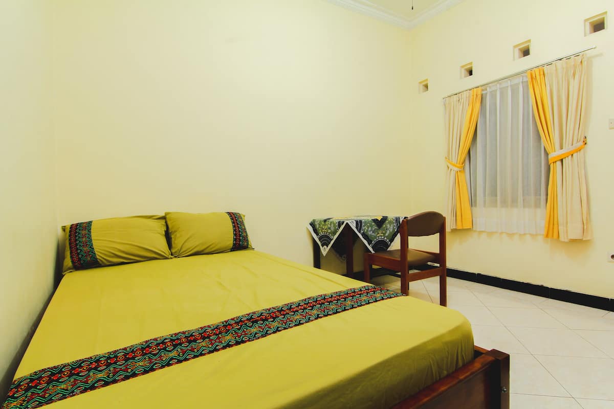 Kamar Double | Meja kerja dan Wi-Fi gratis