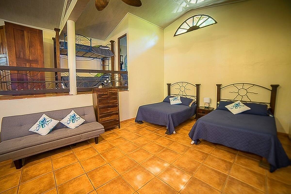 Chambre Quadruple Familiale, plusieurs lits