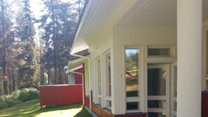 Unclassified image, 4 of 25, button - Kuusamon Keitaan Helmi (Kuusamo)