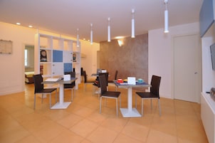 Zona de estar del vestíbulo