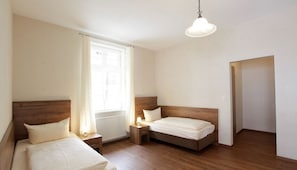 Twin Room | Free WiFi, bed sheets - Hotel am Markt (Sankt Goar)