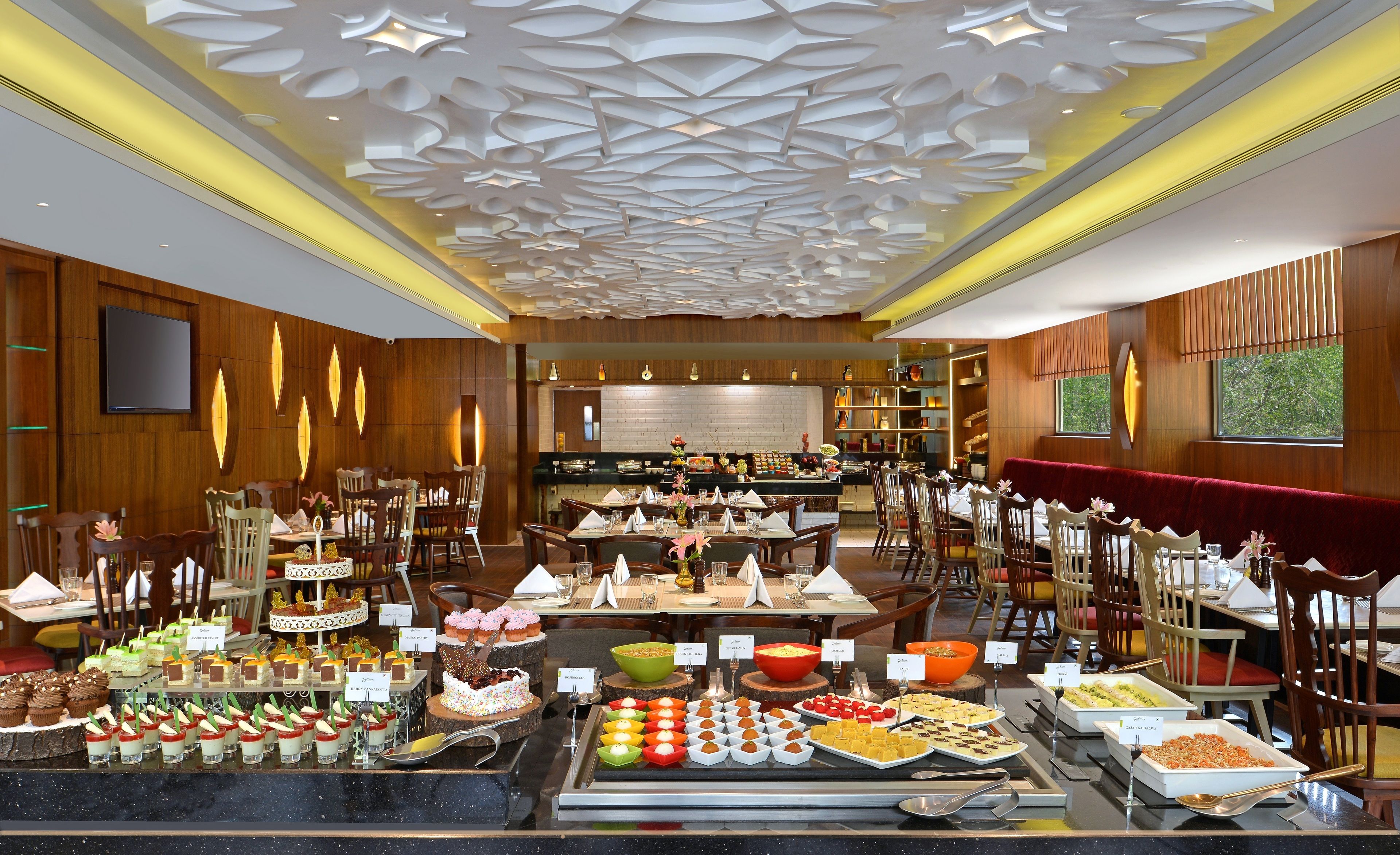 Daily buffet breakfast (INR 550 per person)