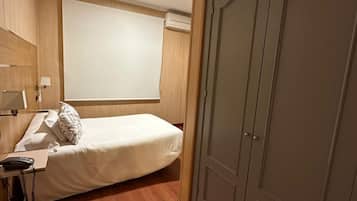 Tweepersoonskamer | Een strijkplank/strijkijzer, babybedden (toeslag), gratis wifi