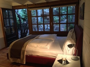 Chambre Quadruple, vue jardin