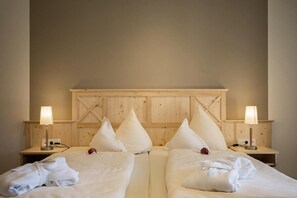 Literie hypoallergénique, coffres-forts dans les chambres, bureau