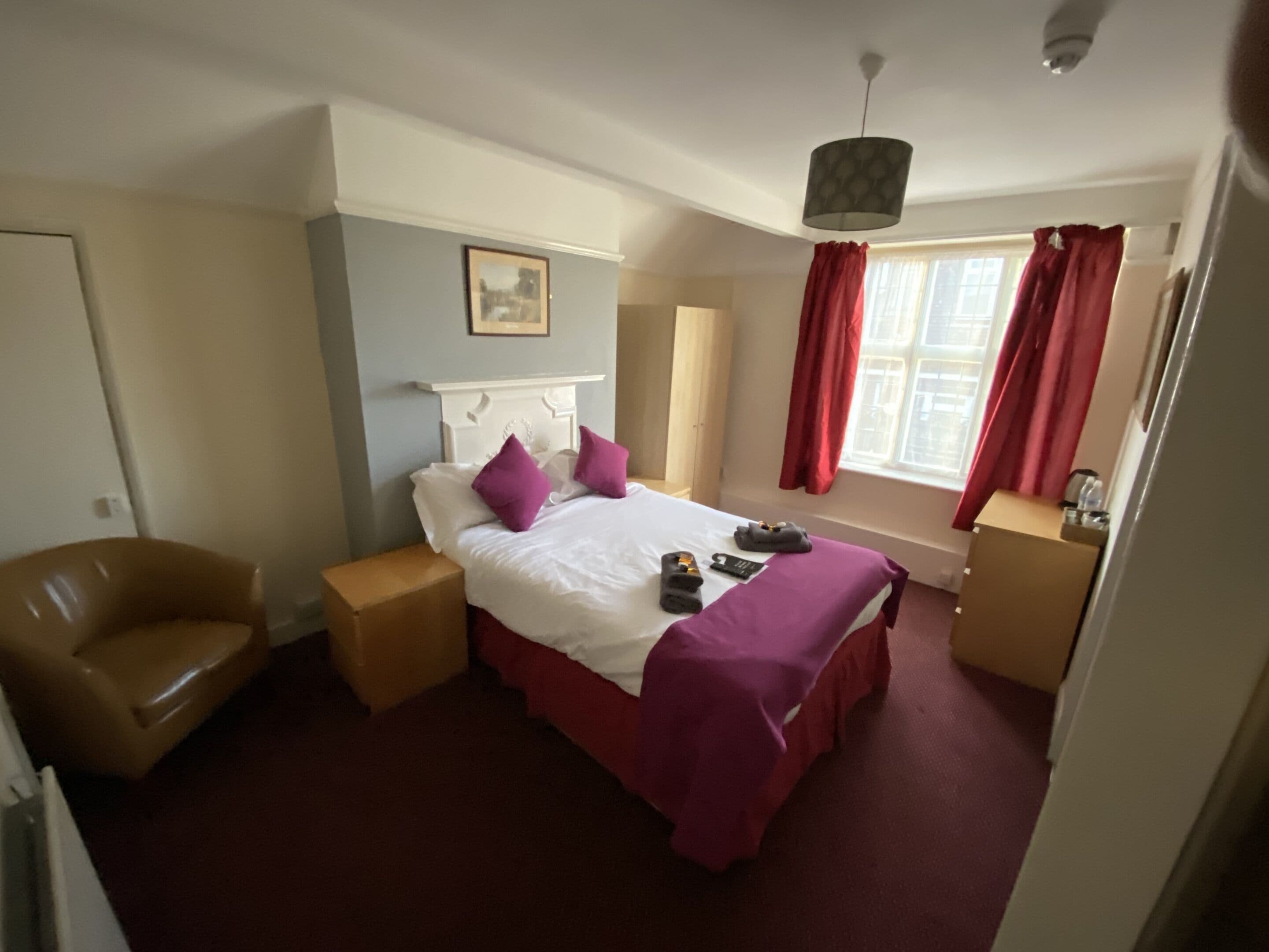 Basic Double Room, Ensuite