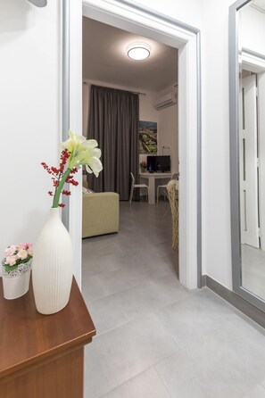 Minibar, desk, iron/ironing board, free WiFi - Bacu Apartments Zagreb (Zagreb)