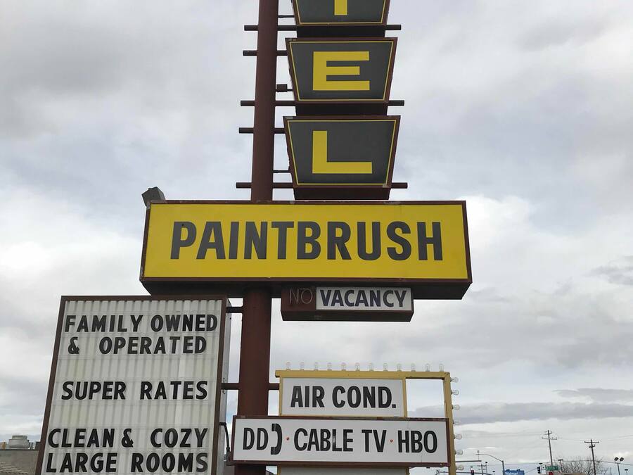 Parkir mandiri gratis