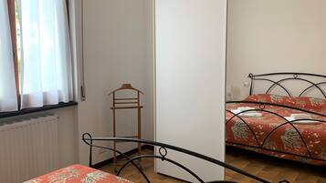 Departamento (Lella - Via Martiri della Libertà 24) | Wifi y ropa de cama