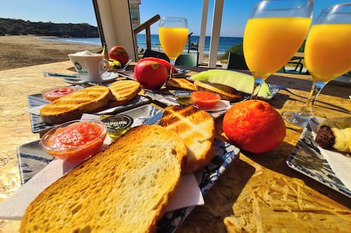 Daily continental breakfast for a fee