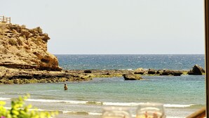 مطعم