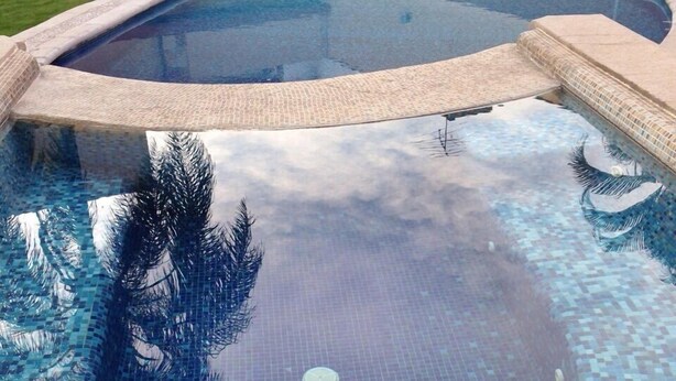 Outdoor spa tub - Rio Sonora 410 (Cuernavaca)