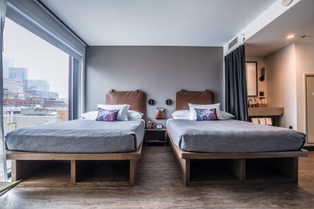 Moxy Chicago Downtown - Image 26