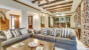 Club Villa, 4 Bedrooms, Non Smoking | Living room - Hacienda Pinilla Malinche 3 (Tamarindo)