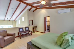 Comfort Condo, 2 Bedrooms, Non Smoking | 2 bedrooms, desk, free WiFi