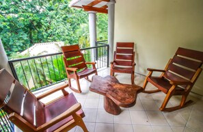 Comfort Condo, 2 Bedrooms, Non Smoking | Terrace/patio