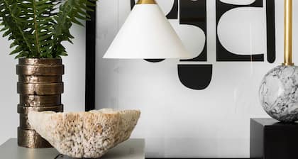 The Richard, The Edgartown Collection