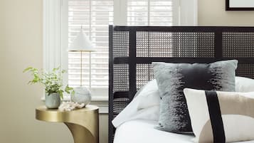Quarto, 1 cama Queen | 1 quarto, roupas de cama premium, cofres nos quartos, cortinas blackout