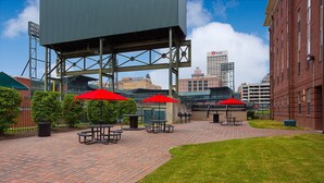 Unclassified image, 3 of 26, button - Beale St Corp Rentals by NamaStay (Memphis)