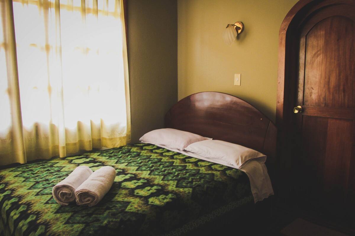 Soundproofing, iron/ironing board, free WiFi