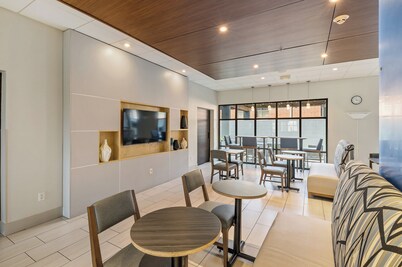 白廳智選假日酒店及套房 IHG 旗下酒店