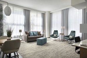 高級寢具、舒適加層、客房內保險箱、獨特裝潢