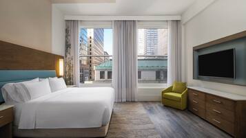 Studiosuite – standard, 1 soverom (Sunset View) | Sengetøy av topp kvalitet, senger med overmadrass og safe på rommet