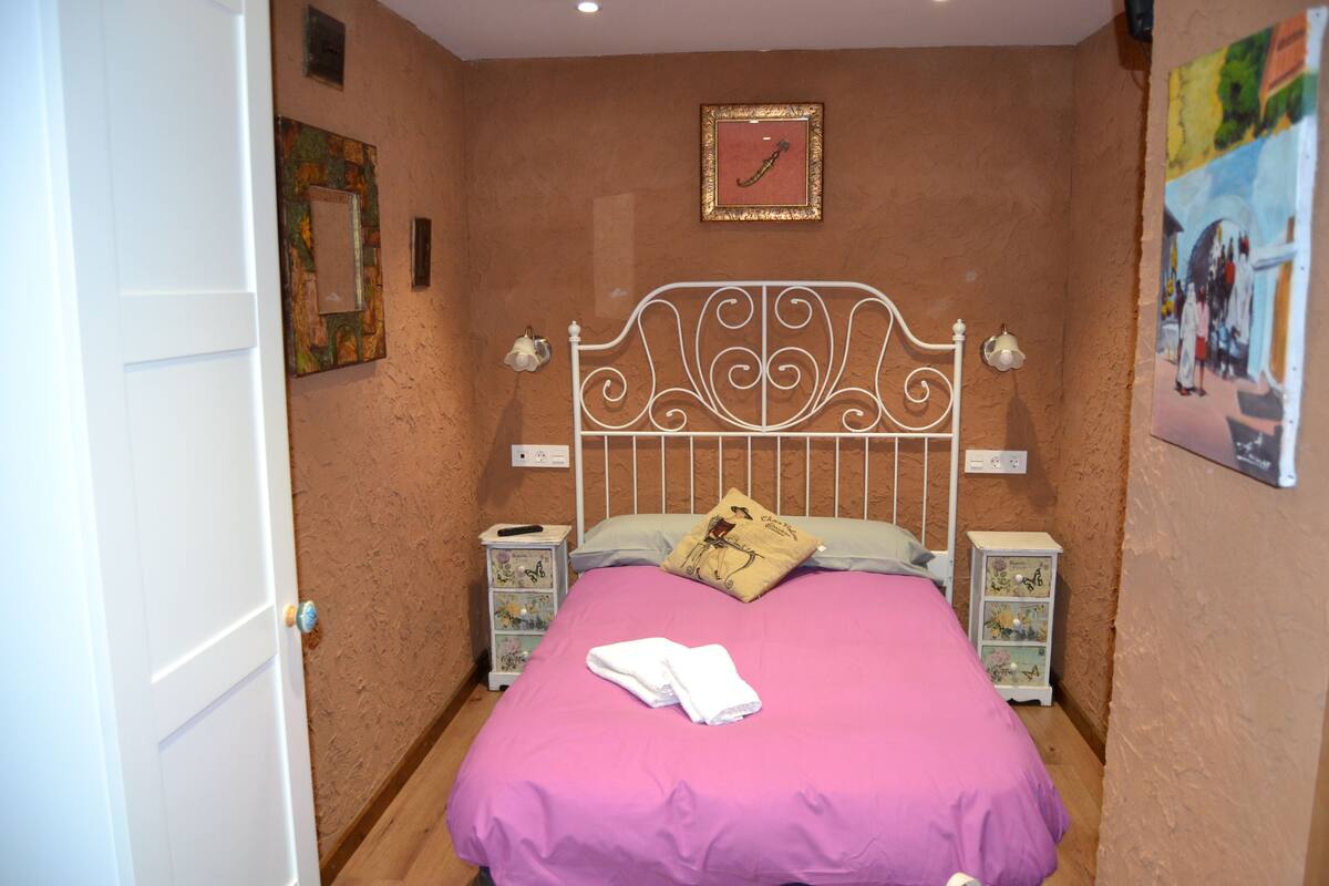 Chambre Simple, vue montagne