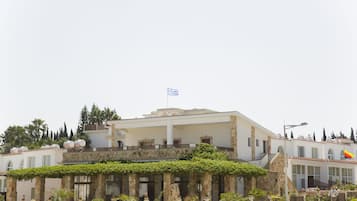 مدخل المنشأة