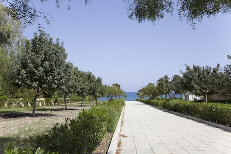 In Strandnähe. Eliofos Elegant Maisonettes