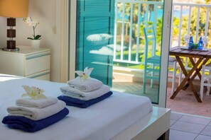 4 habitaciones, tabla de planchar con plancha, cuna de viaje y wifi 