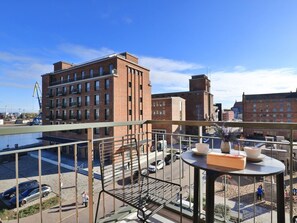 Photo non classée, 2 sur 23, bouton