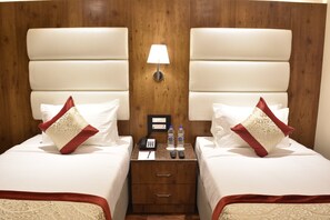 Deluxe Double Room, Accessible, City View