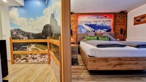 3 quartos, cofres nos quartos, Wi-Fi, roupa de cama